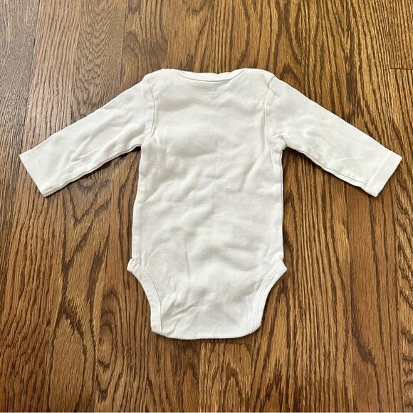 Rae Dunn Christmas onesie bundle, size 3-6 months (5 pieces) - Picture 7 of 11